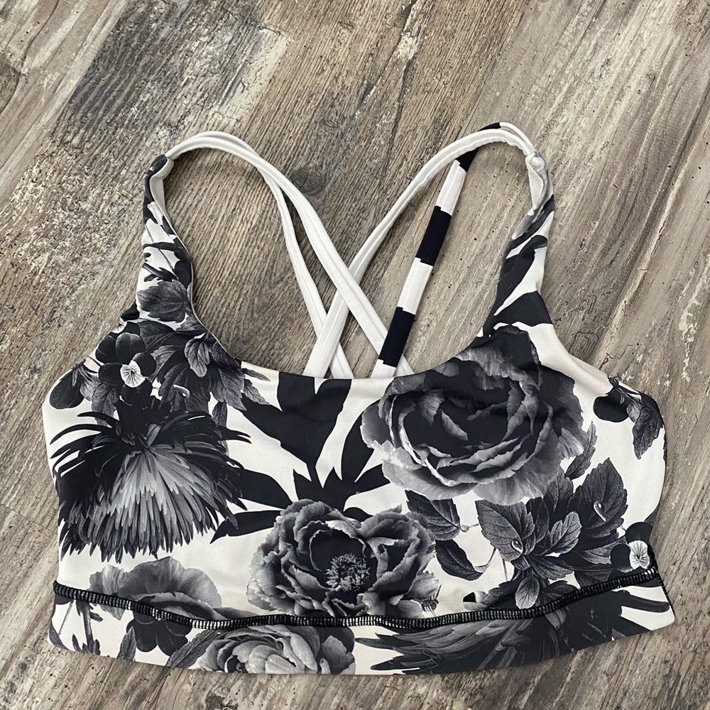 Lululemon🍋- Energy Bra- Size 8